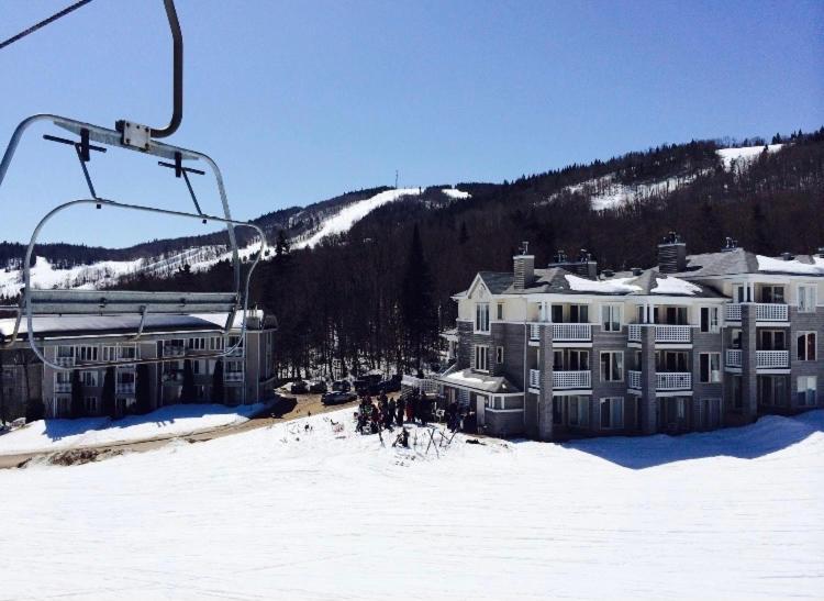 Condo Loft Ski In - Ski Out A Stoneham Eksteriør billede